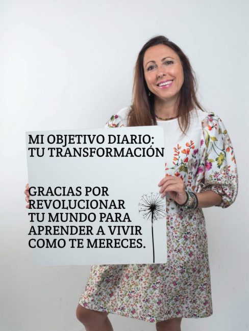 En-Testimonios-scaled-1-768x1024